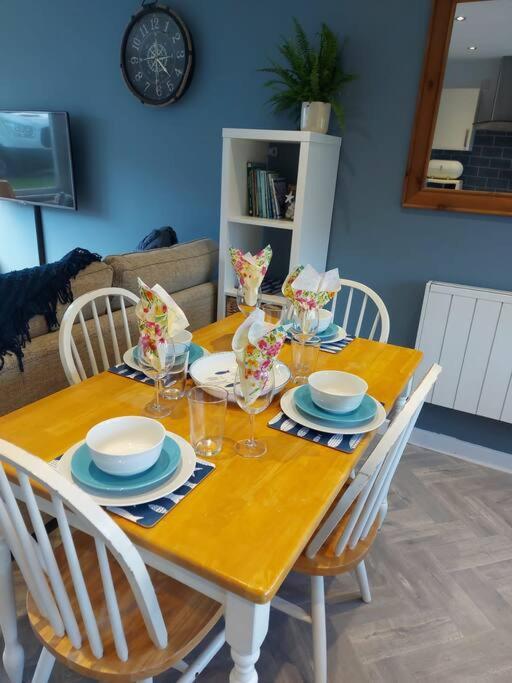 Вилла Galwad Y Mor A Coastal Escape In Pembrokeshire'S National Parks Lamphey Экстерьер фото